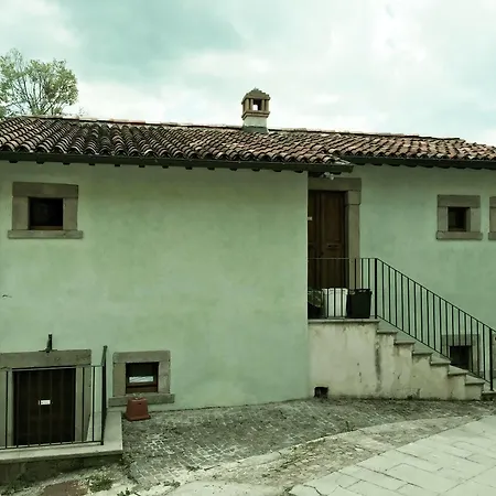 Diffuso Retrosi Hotel