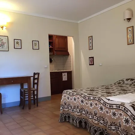 Diffuso Retrosi Hotel