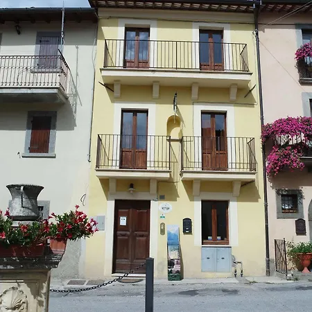 Hotel Diffuso Retrosi